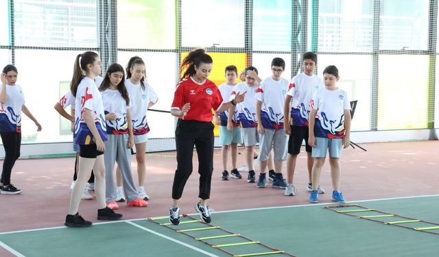 Kayseri spora doymuyor! 3 dönem başladı