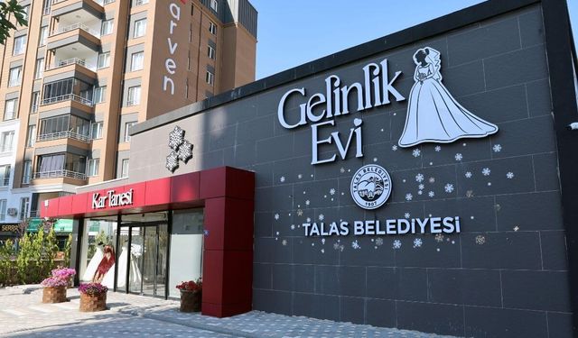 Kar Tanesi Gelinlik Evi Kayseri'de göz kamaştırıyor!