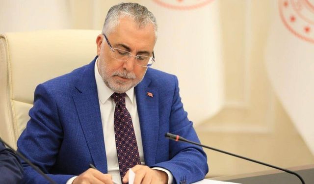 Memur ve hükümet maaş zammında anlaşamayınca Bakan Işıkhan'dan ilk açıklama geldi!
