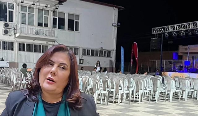 Parti değişikliği protestosu! Konser boş kaldı