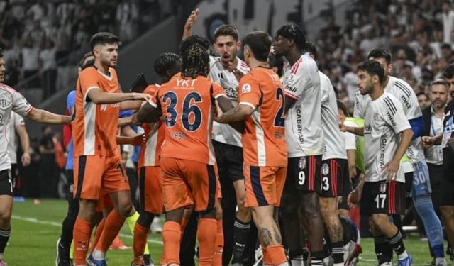 Beşiktaş Başakşehir maçının sonunda kavga çıktı