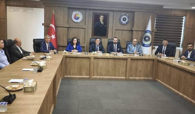 İYİ Parti'den oda ve derneklere ziyaret!