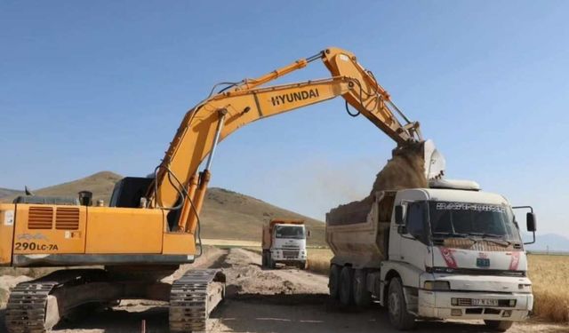 Erciyes Dağı’nda taşkın riskine karşı dev kuşaklama kanalı!