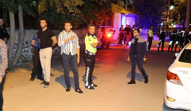 Komşusuna ve ailesine kurşun yağdırdı! Sonra canına kıydı