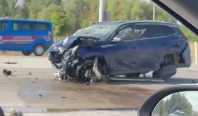 Konya'da takla atan cip sürücüsü hayatını kaybetti