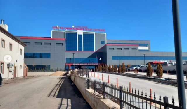 Kayseri'de artık hastanede tuvalete giren herkes bu soruya cevap veriyor!