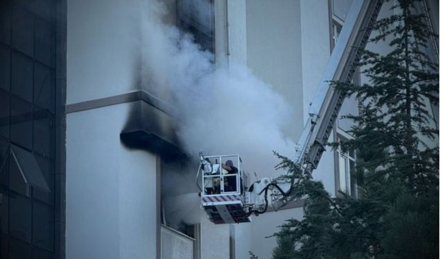 Erkek öğrenci yurdunda yangın!