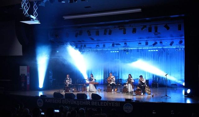 Kayseri'de sanat dolu gece vatandaşları büyüledi!