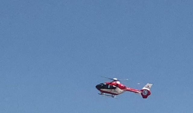 Yozgat'ta elini baltayla yaraladı parmağı helikopterle Ankara’ya taşındı