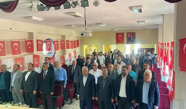 CHP Tomarza’da kongresini yaptı: Enbiya Aydın yeniden başkan seçildi