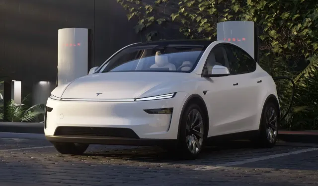 Tesla aracı olanlar dikkat: Batarya değişim ücretleri ne kadar olacak açıklandı