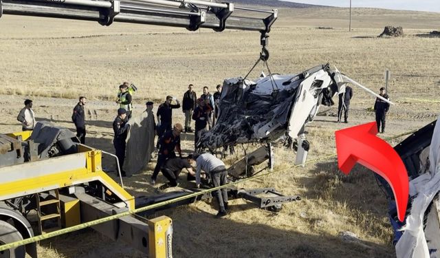 Tır şarampole uçtu! Dorsedeki kum kabine doldu: Genç sürücü ezilerek can verdi