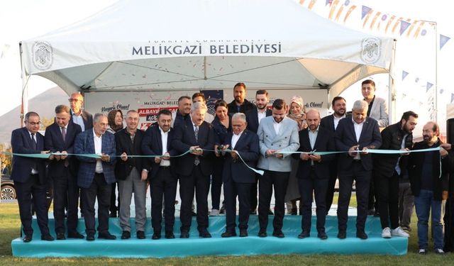 Albayrak Caddesi trafiğe açıldı: Başkan Palancıoğlu’ndan 500 milyonluk yatırım!