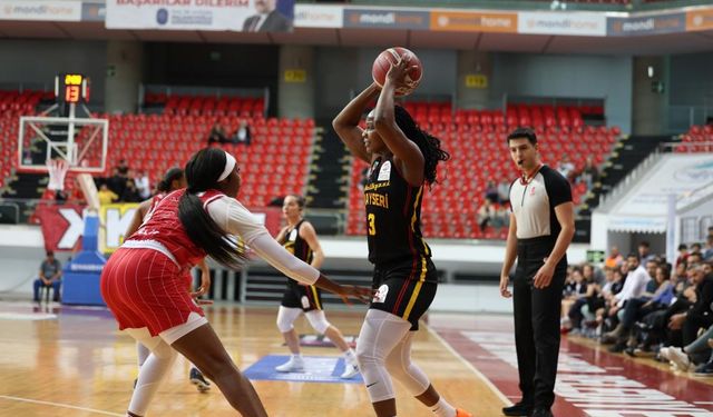 Melikgazi Kayseri basketbol evinde BOTAŞ’a mağlup oldu