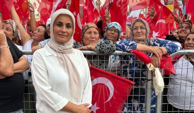 CHP Aksu Kadın Kolları Başkanı görevinden istifa etti