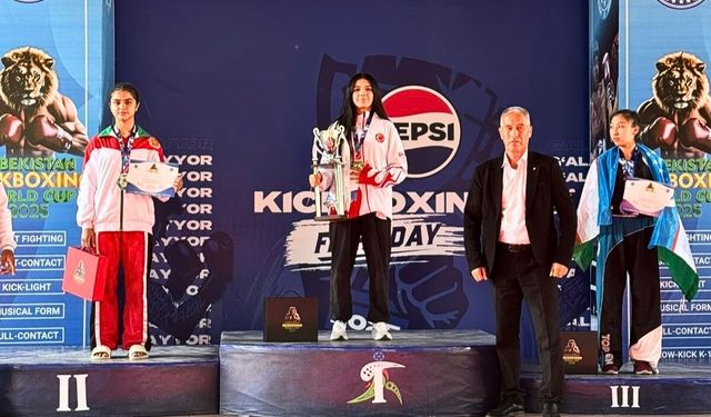 Kayserili sporcu Elif Ceren Uzunçakmak’tan Kick Boks dünya kupası’nda çifte şampiyonluk