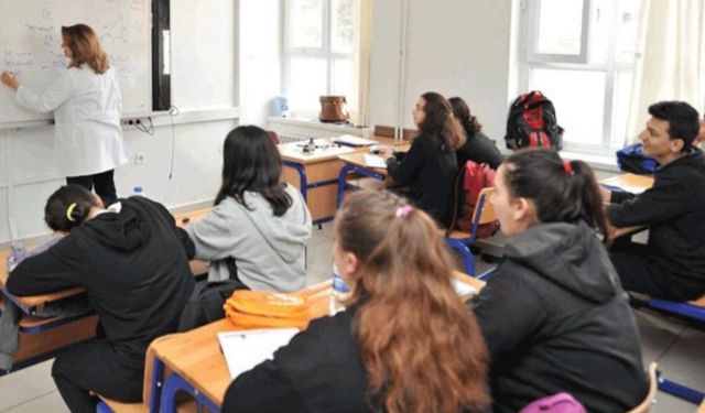 Kasım ara tatil ne zaman? MEB takvimine göre okullar ne zaman kapanacak?