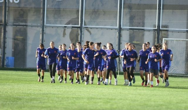 Kayseri Kadın FK sezona şampiyonluk hedefiyle başladı