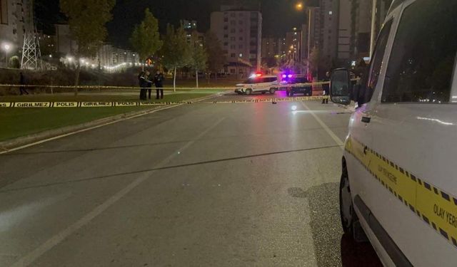 Kayseri Melikgazi’de parkta bıçaklı kavga: 4 yaralı, 4 gözaltı!
