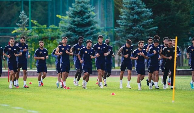 Küme düşme hattından çıkış için son şans! Radomir Djalovic'in yükü ağır