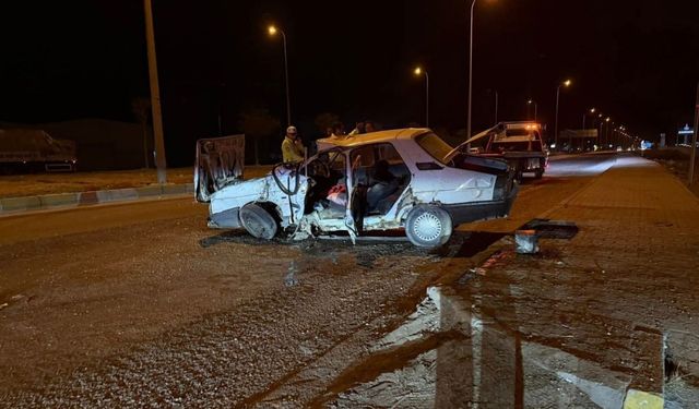 Konya'da tır ile otomobil çarpıştı: 2 yaralı