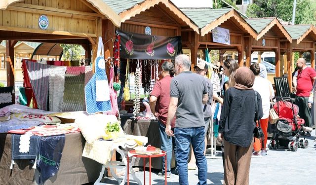 Talas'ın Maharetli kadınları tarihi mahallede buluşuyor