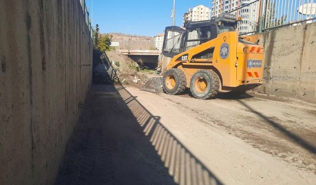 Palancıoğlu’ndan Uyarı: Mazgallara çöp atmayın!