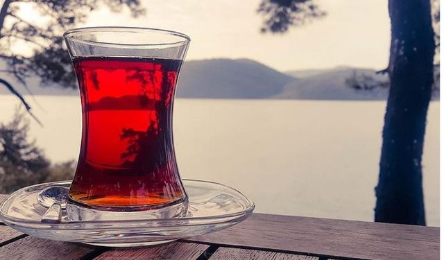 Türkiye’nin meşhur çay markasında kanserojen madde şoku!