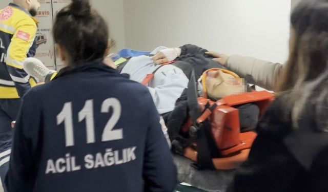 Aksaray’da traktöre çarpan kamyonetteki bir kişi yaralandı