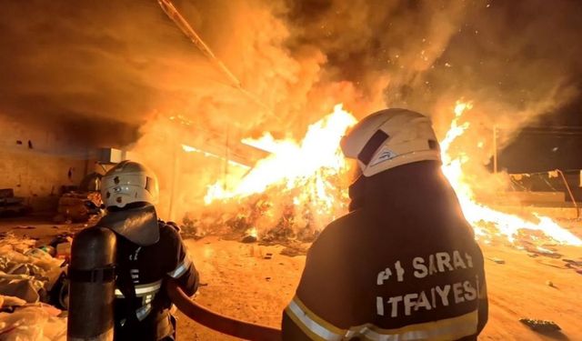 Aksaray’da geri dönüşüm tesisinde kundaklama iddiası