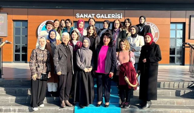 ‘Bir Fırça Bir Düş’ sergisi Kayseri Büyükşehir Sanat Galerisi’nde kapılarını açtı