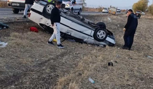 Konya Hüyük’te otomobil araziye devrildi: 1’i ağır 5 yaralı!