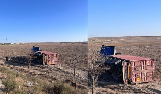 Konya Karapınar’da çekici devrildi: 1 yaralı