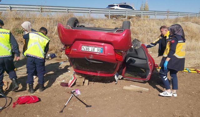 Konya’da otomobil şarampole yuvarlandı: 1 ölü 2 yaralı