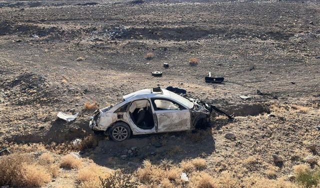 Niğde Çiftlik yolunda araç takla attı : 2 Ölü 1 yaralı