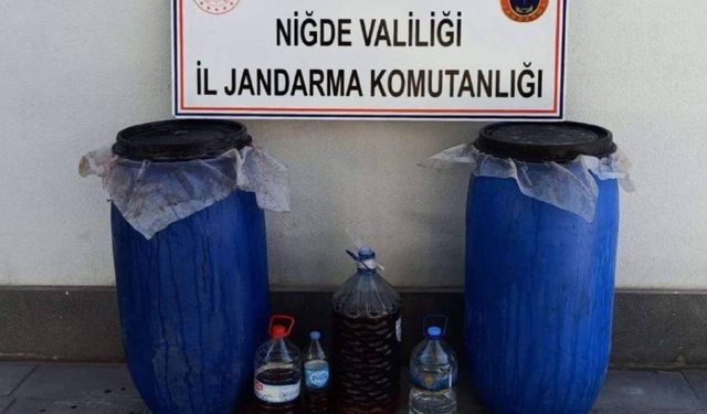 Niğde’de kaçak alkol operasyonu: 322 litre sahte içki ele geçirildi!