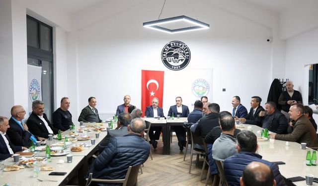 Talas Belediyesi muhtarlar toplantısı Akçakaya’da gerçekleştirildi