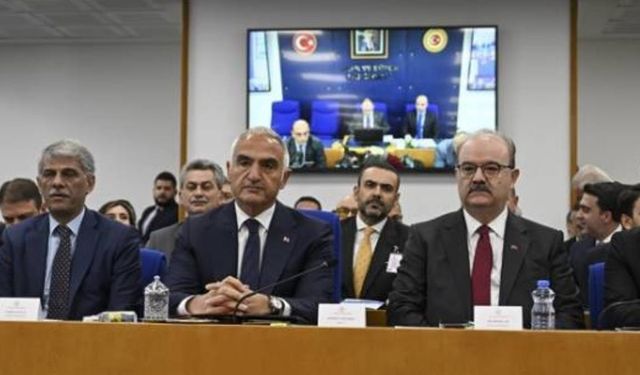 Türkiye 9 ayda 50 milyar dolar turizm geliriyle rekor kırdı