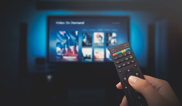 6 Aralık Cumartesi! TV yayın akışı Hangi kanalda ne var, günün filmleri ve dizileri neler?