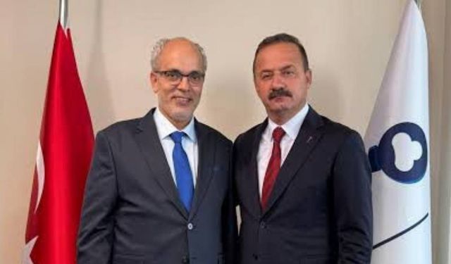 A Parti Kayseri İl Başkanı Elvan Öztürk : En hızlı yükselen partinin Anahtar Parti olduğunu tescillemiştir