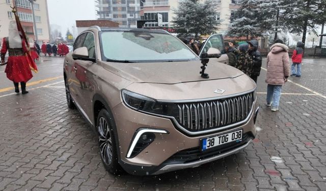 Yerli Malı Haftası’nda Başkan Büyükkılıç’ın TOGG’u haftaya damga vurdu!