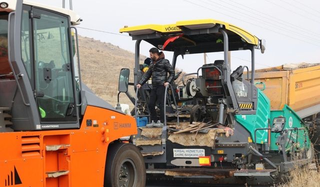 Bünyan’da Karahıdır mahallesi’ne 1.500 Metrelik sıcak asfalt çalışması başladı