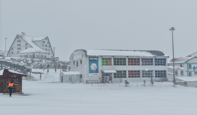 Kayak severlere müjde: Türkiye’nin en uygun kayak merkezi Kayseri'ye 2 saat uzak