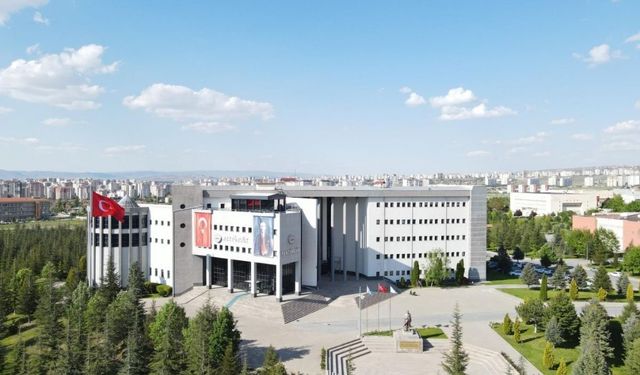 Erciyes Üniversitesi'nden Türkiye'yi Sevindiren Aşı Haberi!