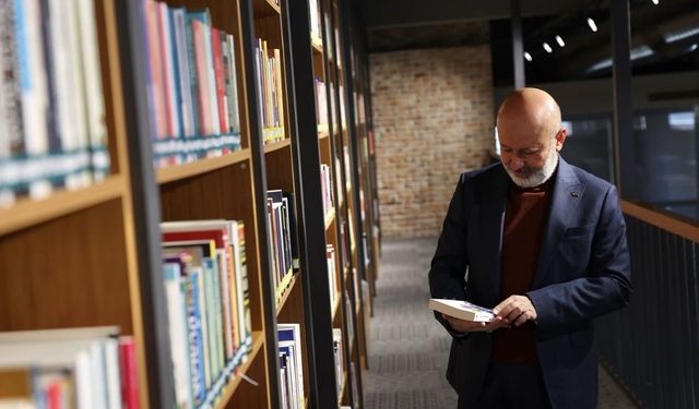 Kayseri’ye kültür yatırımı! Sinan Kütüphanesi açıldı