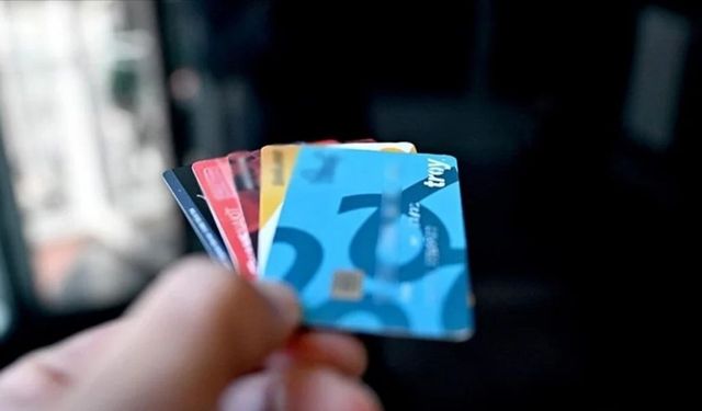 Kredi Kartı faizleri düşürüldü: Yılbaşında yürürlüğe girecek