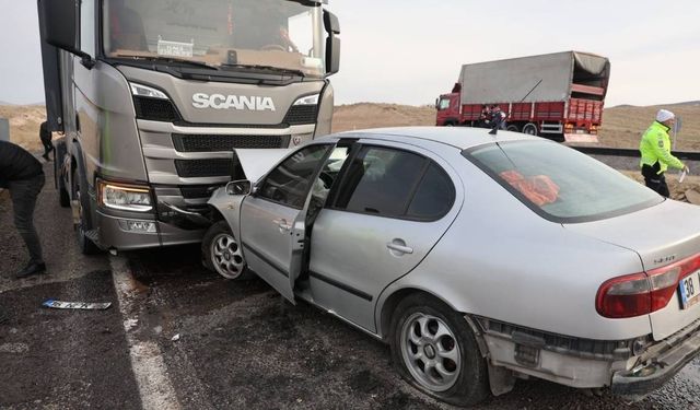 Nevşehir Kayseri yolunda korkunç kaza: 1 ölü 3 yaralı