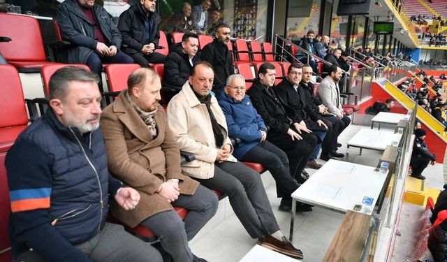 MHP Kayseri Milletvekili Baki Ersoy birlik çağrısı yapmıştı ilk yanıt Memduh Büyükkılıç'tan geldi