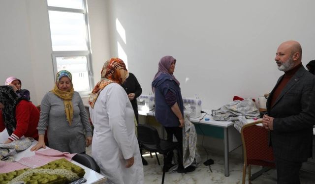 Başkan Çolakbayrakdar: 'Kocasinan Akademi ile aile ekonomileri güçlendiriliyor'