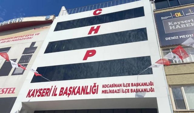 Kayseri CHP cephesinde neler oluyor? Sosyal medya hesabı yorumlara kapatıldı!
